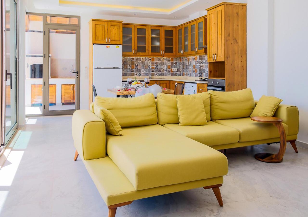 Villa 3 Sleeps 4 Isolated Honeymoon-Villa Lale Uzumlu  المظهر الخارجي الصورة
